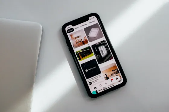 Close-up of the Pinterest logo on a phone screen